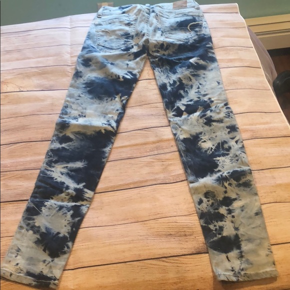 AMERICAN EAGLE Printed TIE DYE JEANS. Size 00. - Picture 4 of 6